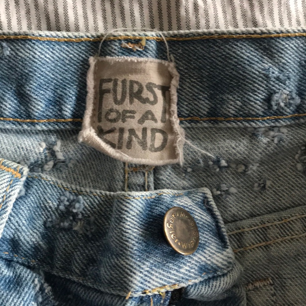 LF first of a kind shorts - Picture 4 of 8